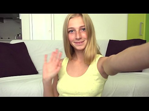 ❤️ Amikor unatkozom, lustán maszturbálom a rózsaszín puncimat... ❤❌ Pornó videó at hu.nudexxx.ru ❌